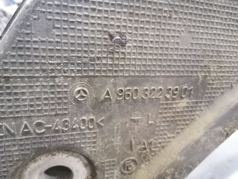 Mercedes-Benz - Süspansiyon - Kamyon: fotoğraf 4 Mercedes-Benz - Süspansiyon - Kamyon: fotoğraf 4