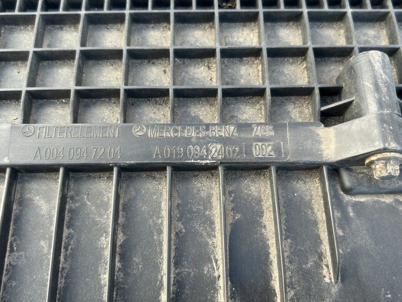 Mercedes-Benz air filter box - Salon filtresi - Kamyon: fotoğraf 3 Mercedes-Benz air filter box - Salon filtresi - Kamyon: fotoğraf 3