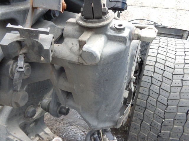 Mercedes-Benz steering gear - Direksiyon kutusu - Kamyon: fotoğraf 4 Mercedes-Benz steering gear - Direksiyon kutusu - Kamyon: fotoğraf 4