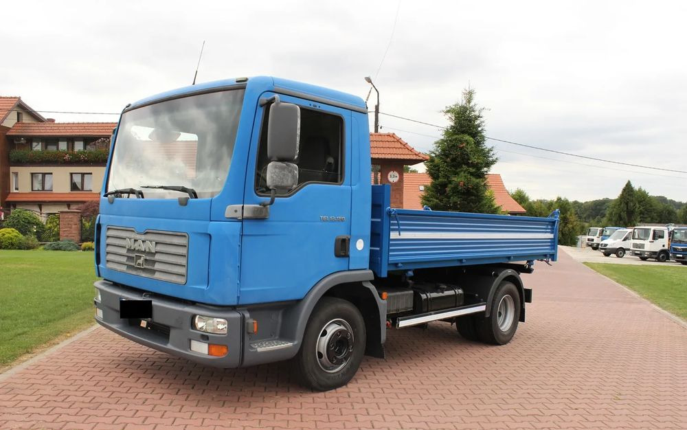 MAN TGL 12 180 WYWROTKA WYWROT KIPER - Damperli kamyon: fotoğraf 3 MAN TGL 12 180 WYWROTKA WYWROT KIPER - Damperli kamyon: fotoğraf 3