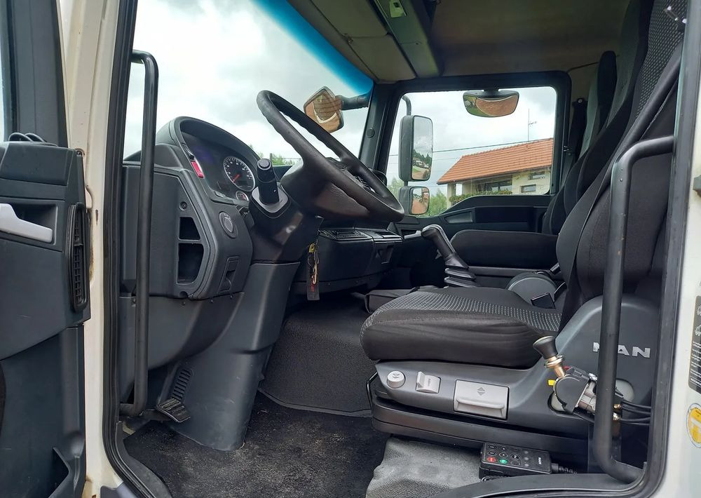 Damperli kamyon MAN TGL 12 250 EURO 5 WYWROTKA WYWROT KIPER: fotoğraf 11 Damperli kamyon MAN TGL 12 250 EURO 5 WYWROTKA WYWROT KIPER: fotoğraf 11