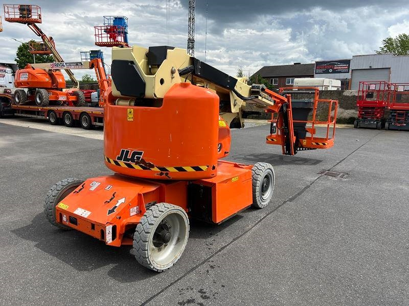 JLG E400AJPN elektro 14m (1779) - Eklemli platform: fotoğraf 3 JLG E400AJPN elektro 14m (1779) - Eklemli platform: fotoğraf 3