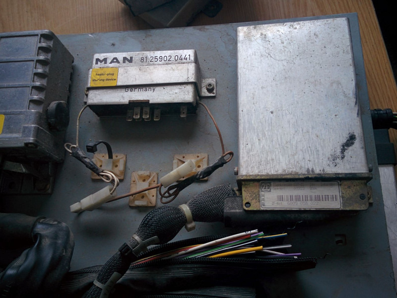 MAN ABS 0265150315 . 0206000008 - Yönetim bloku: fotoğraf 2 MAN ABS 0265150315 . 0206000008 - Yönetim bloku: fotoğraf 2