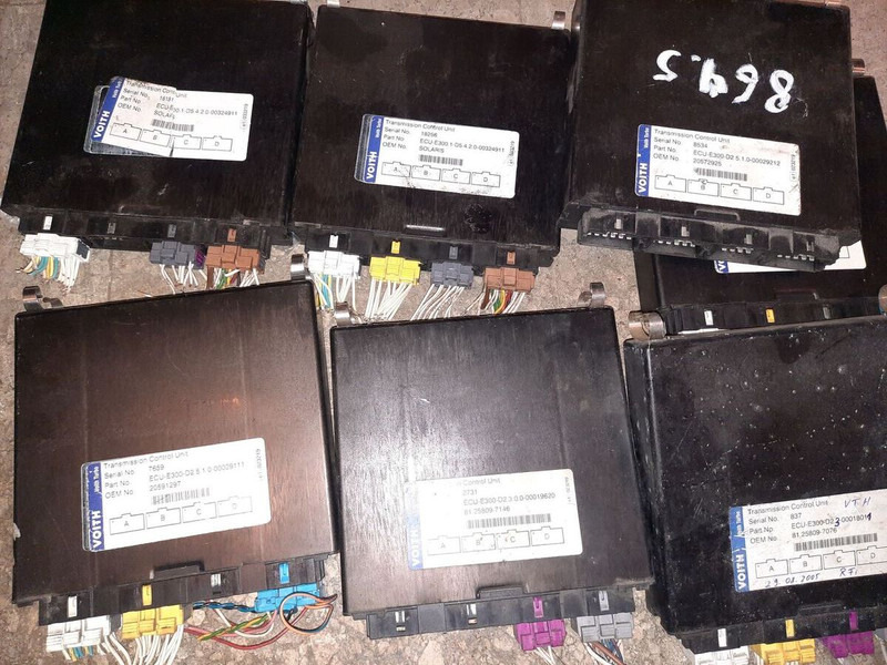 Voith ECU-E300 D2.3.0.0-00018011 - Yönetim bloku: fotoğraf 3 Voith ECU-E300 D2.3.0.0-00018011 - Yönetim bloku: fotoğraf 3