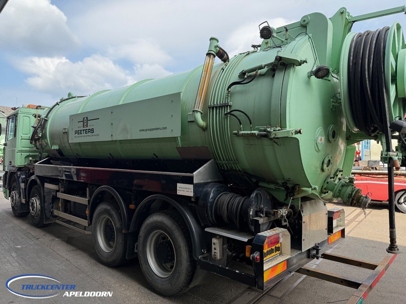 DAF XF 95.360 20400 Liter, 8x4 Steel springs - Vidanjör: fotoğraf 4 DAF XF 95.360 20400 Liter, 8x4 Steel springs - Vidanjör: fotoğraf 4