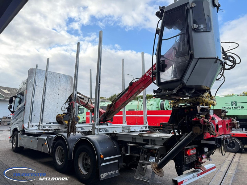 Volvo FH 650 6x4, FTG V1000X.81 laadkraan - Tomruk kamyonu, Vinçli kamyon: fotoğraf 4 Volvo FH 650 6x4, FTG V1000X.81 laadkraan - Tomruk kamyonu, Vinçli kamyon: fotoğraf 4