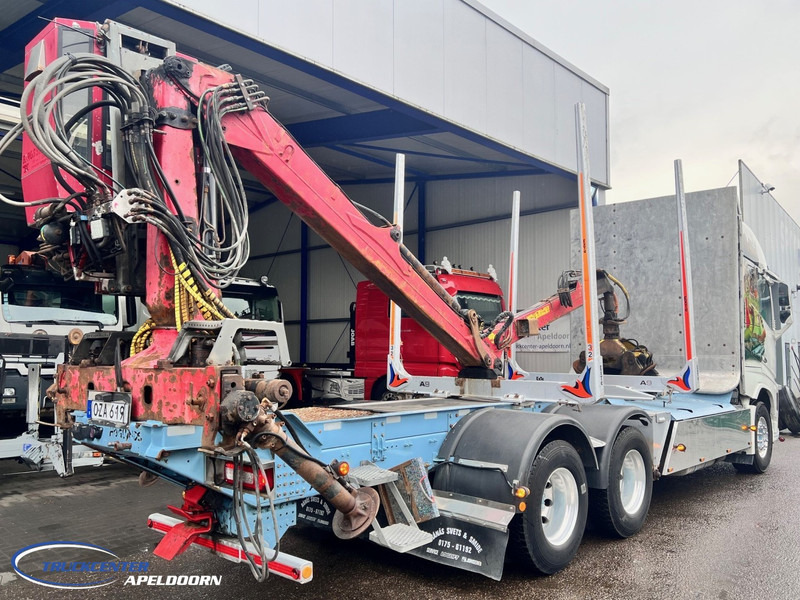 Volvo FH 750 Loglift, 6x4, Dynamic steering - Tomruk kamyonu, Vinçli kamyon: fotoğraf 3 Volvo FH 750 Loglift, 6x4, Dynamic steering - Tomruk kamyonu, Vinçli kamyon: fotoğraf 3