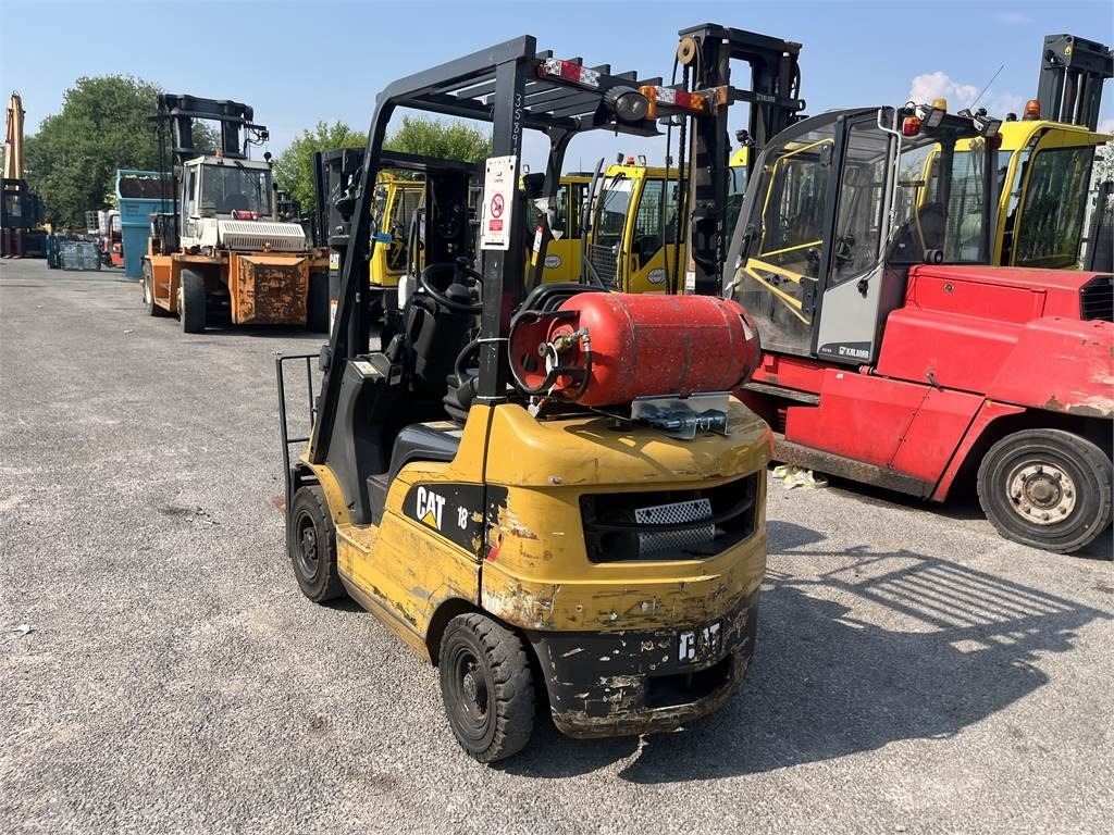 CAT GP18NT - LPG forklift: fotoğraf 4 CAT GP18NT - LPG forklift: fotoğraf 4