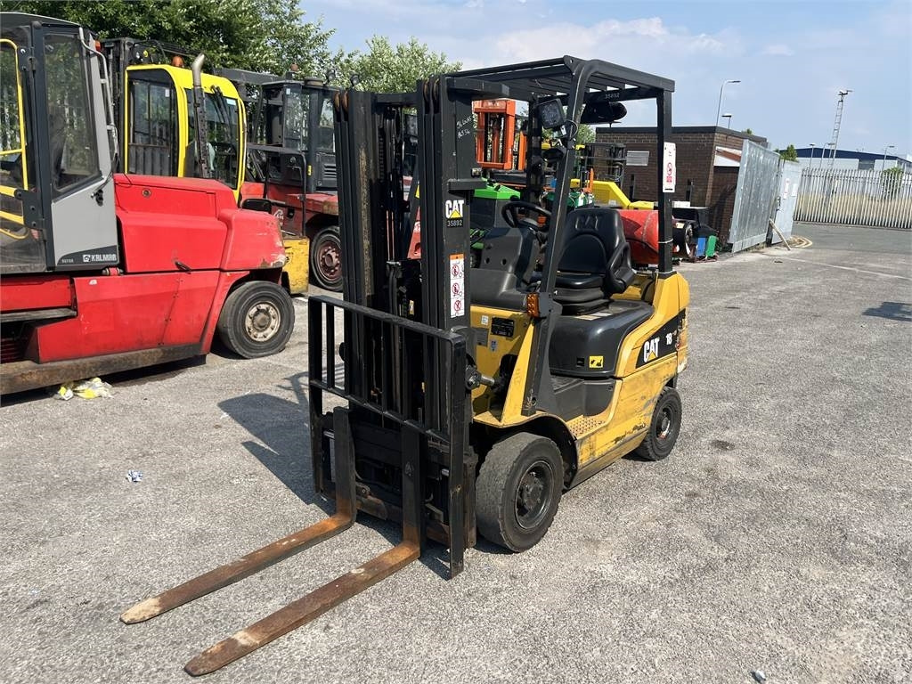 CAT GP18NT - LPG forklift: fotoğraf 2 CAT GP18NT - LPG forklift: fotoğraf 2