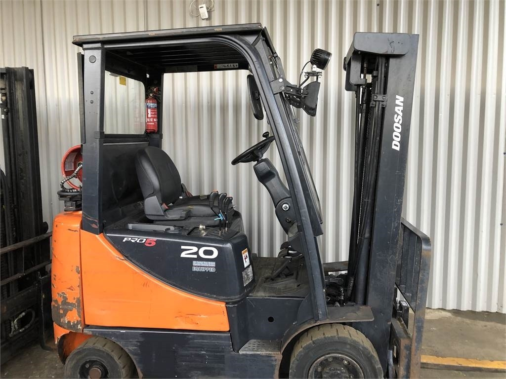Doosan G20 SC-5  - LPG forklift: fotoğraf 3 Doosan G20 SC-5  - LPG forklift: fotoğraf 3