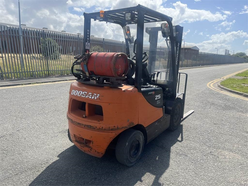 Doosan G25P-5  - LPG forklift: fotoğraf 5 Doosan G25P-5  - LPG forklift: fotoğraf 5