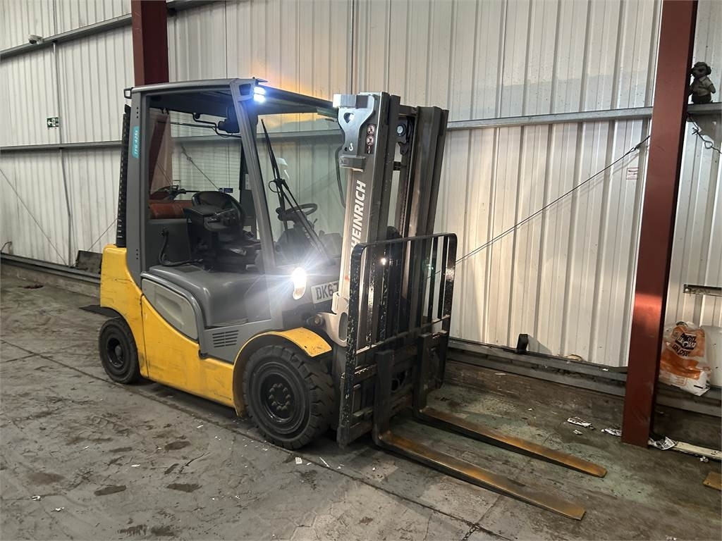 Jungheinrich TFG425S - LPG forklift: fotoğraf 4 Jungheinrich TFG425S - LPG forklift: fotoğraf 4