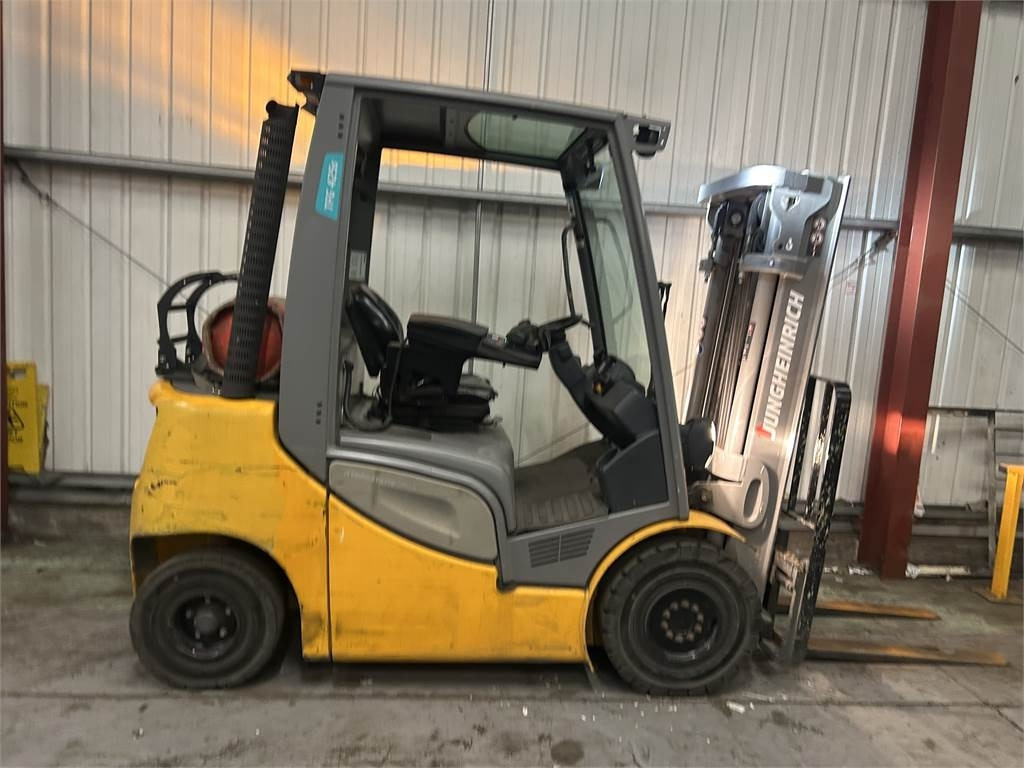Jungheinrich TFG425S - LPG forklift: fotoğraf 5 Jungheinrich TFG425S - LPG forklift: fotoğraf 5