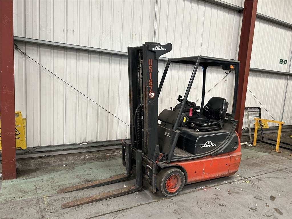 Linde E16C-02 - Elektrikli forklift: fotoğraf 2 Linde E16C-02 - Elektrikli forklift: fotoğraf 2