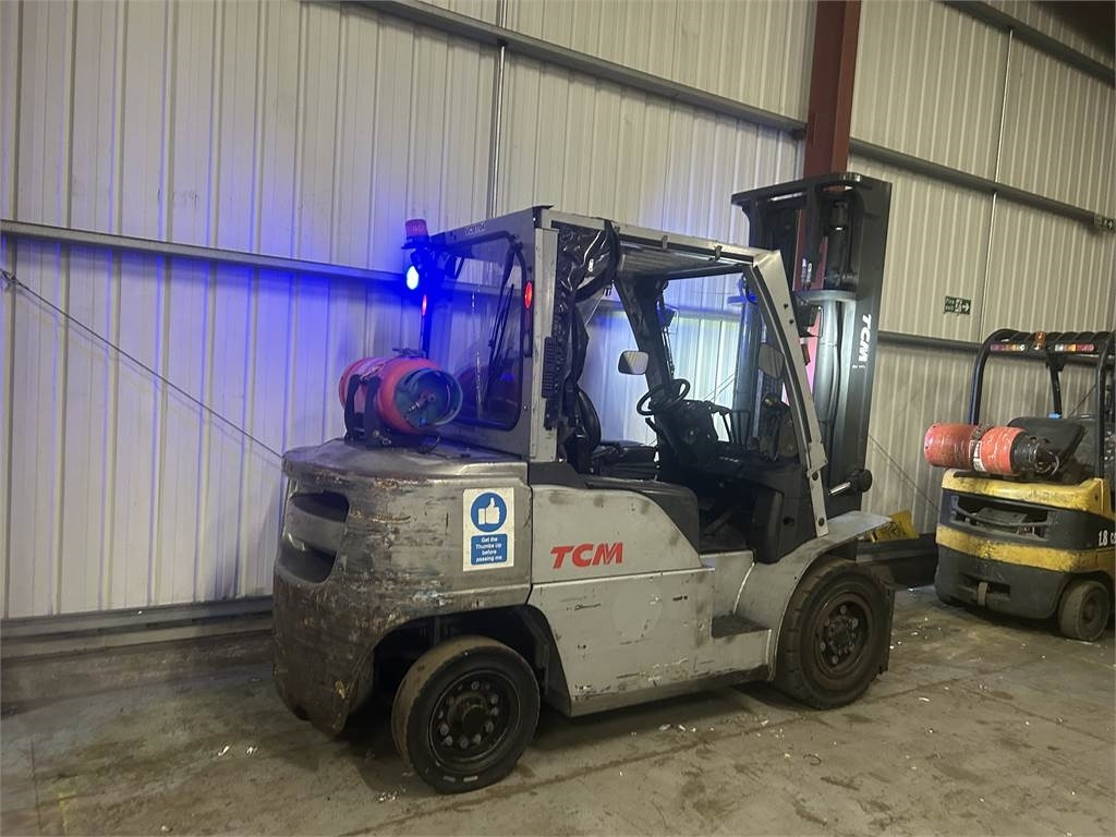 TCM J1F4A40LQ - LPG forklift: fotoğraf 3 TCM J1F4A40LQ - LPG forklift: fotoğraf 3