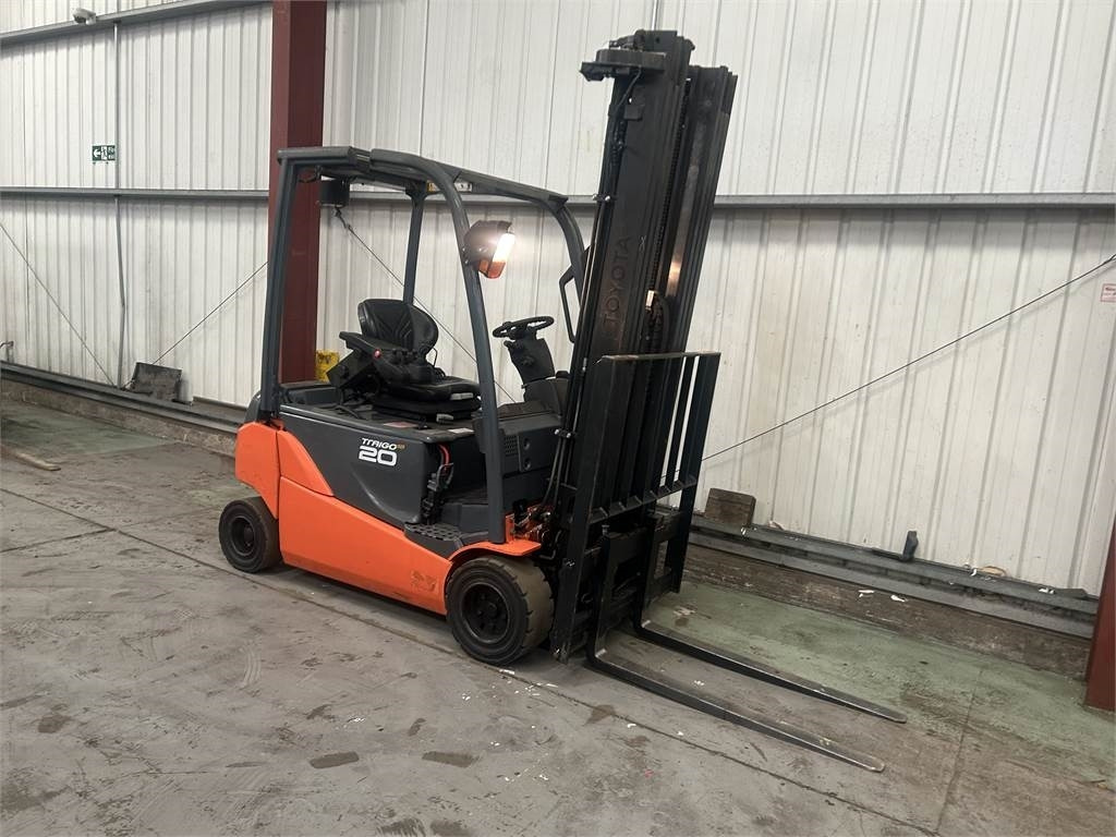 Toyota 8FBMT20 - Elektrikli forklift: fotoğraf 4 Toyota 8FBMT20 - Elektrikli forklift: fotoğraf 4