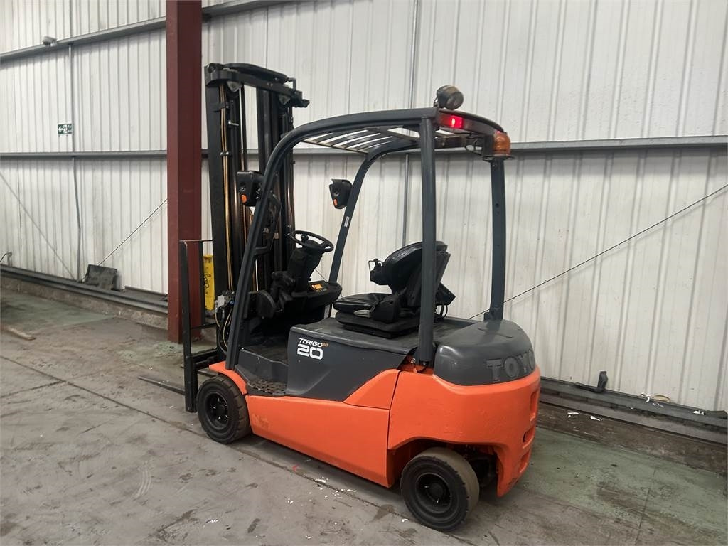 Toyota 8FBMT20 - Elektrikli forklift: fotoğraf 3 Toyota 8FBMT20 - Elektrikli forklift: fotoğraf 3