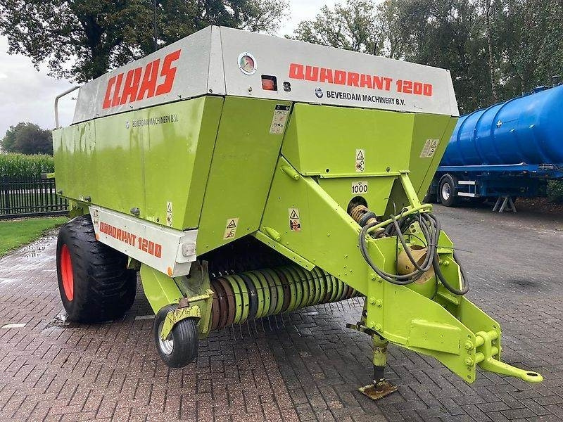 Claas Quadrant 1200 - Kare balya makinesi: fotoğraf 3 Claas Quadrant 1200 - Kare balya makinesi: fotoğraf 3