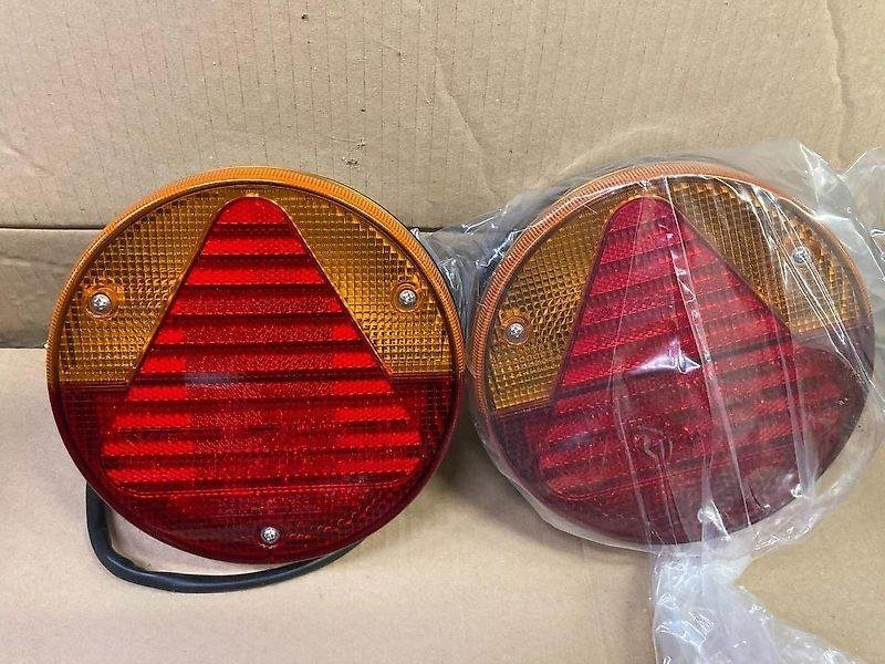 Krone achterlichten - Arka far - Tarım araçları: fotoğraf 3 Krone achterlichten - Arka far - Tarım araçları: fotoğraf 3