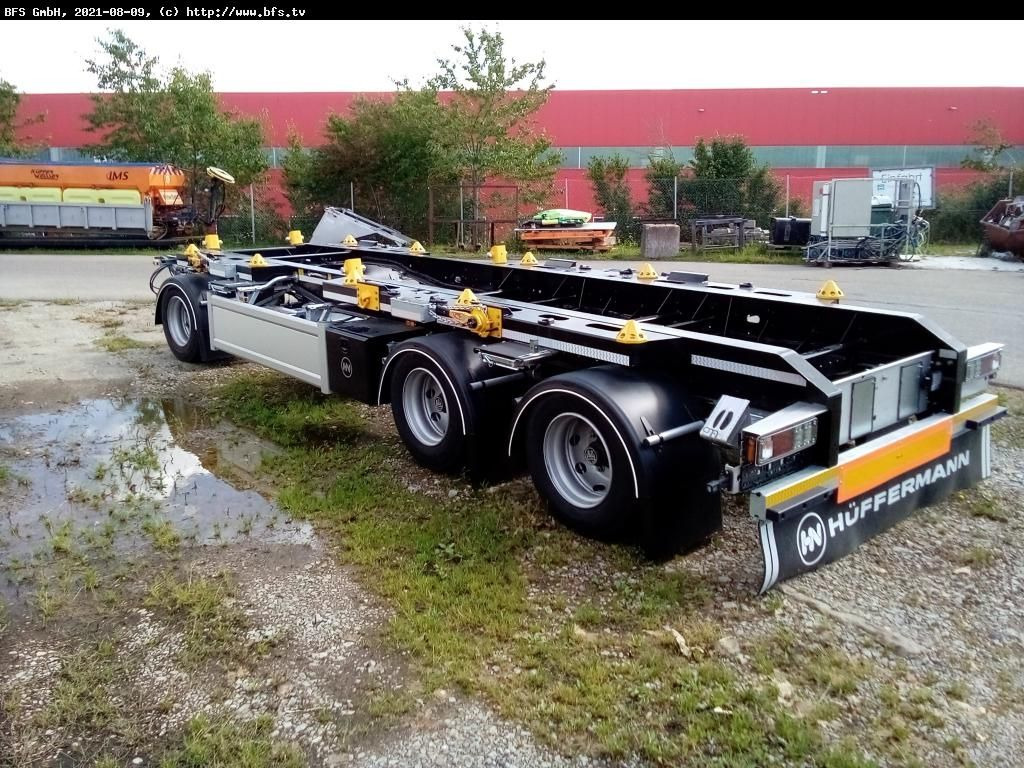 Hüffermann Vario-Carrier HMA 2424 ZB 3-Achs für Absetzmulde - Kancali yükleyici/ Hidrolift römork: fotoğraf 3 Hüffermann Vario-Carrier HMA 2424 ZB 3-Achs für Absetzmulde - Kancali yükleyici/ Hidrolift römork: fotoğraf 3