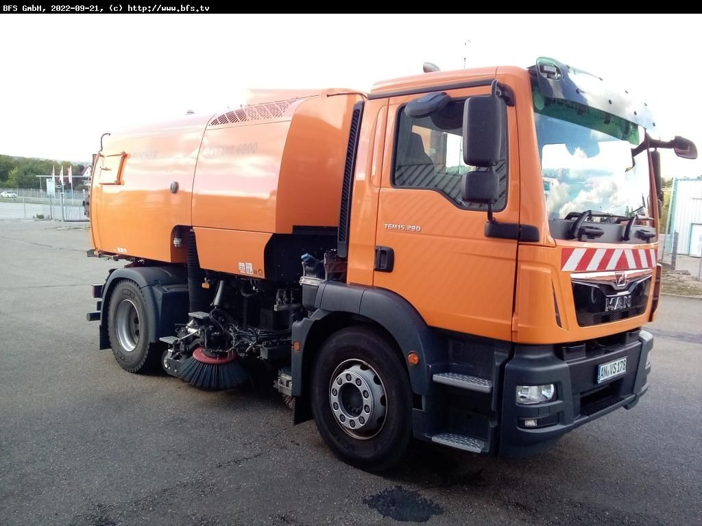 MAN TGM 15.290 4x2 BL CityFant 6000 SH Doppelseitige - Yol süpürme aracı: fotoğraf 2 MAN TGM 15.290 4x2 BL CityFant 6000 SH Doppelseitige - Yol süpürme aracı: fotoğraf 2