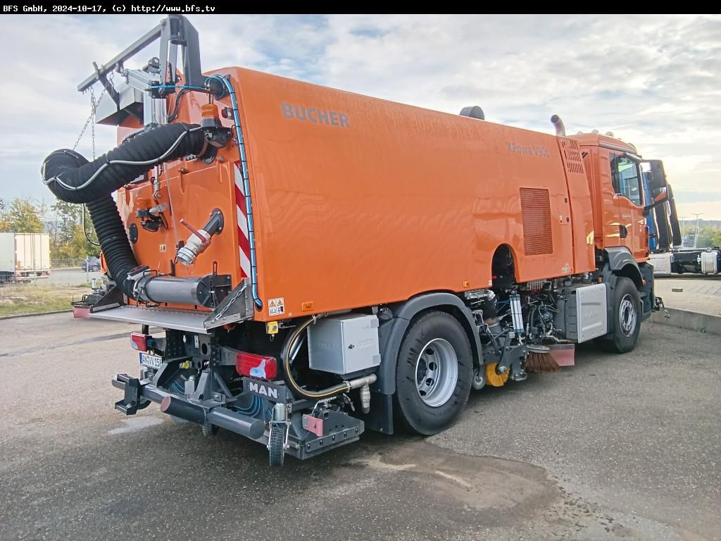 MAN TGS 18.360 4x2 BL BEAM S9000 / Bucher V90 Rotorc - Yol süpürme aracı: fotoğraf 2 MAN TGS 18.360 4x2 BL BEAM S9000 / Bucher V90 Rotorc - Yol süpürme aracı: fotoğraf 2