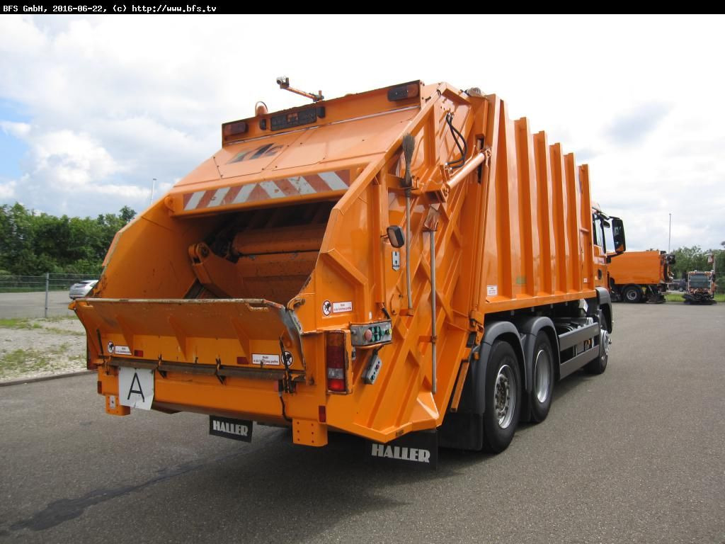 MAN TGS 28.320 6x2-4 BL Sperrmüll Haller M21 x1 C oh - Çöp kamyonu: fotoğraf 2 MAN TGS 28.320 6x2-4 BL Sperrmüll Haller M21 x1 C oh - Çöp kamyonu: fotoğraf 2