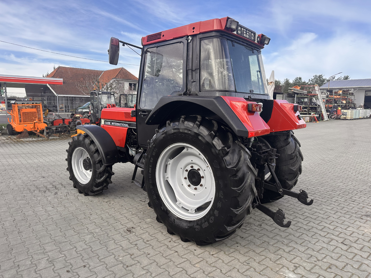 CASE IH 844 XL PLUS 40 km/h - Traktör: fotoğraf 2 CASE IH 844 XL PLUS 40 km/h - Traktör: fotoğraf 2