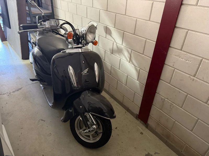 BENZHOU 50RETRO 50RETRO - Motosiklet: fotoğraf 1 BENZHOU 50RETRO 50RETRO - Motosiklet: fotoğraf 1