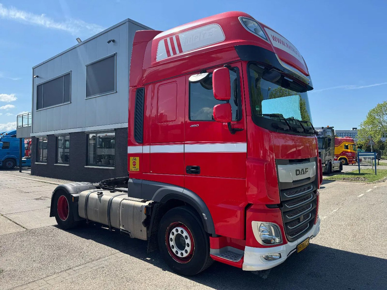 DAF XF 480 4X2 EURO 6 7 UNITS STANDKLIMA - Çekici: fotoğraf 4 DAF XF 480 4X2 EURO 6 7 UNITS STANDKLIMA - Çekici: fotoğraf 4