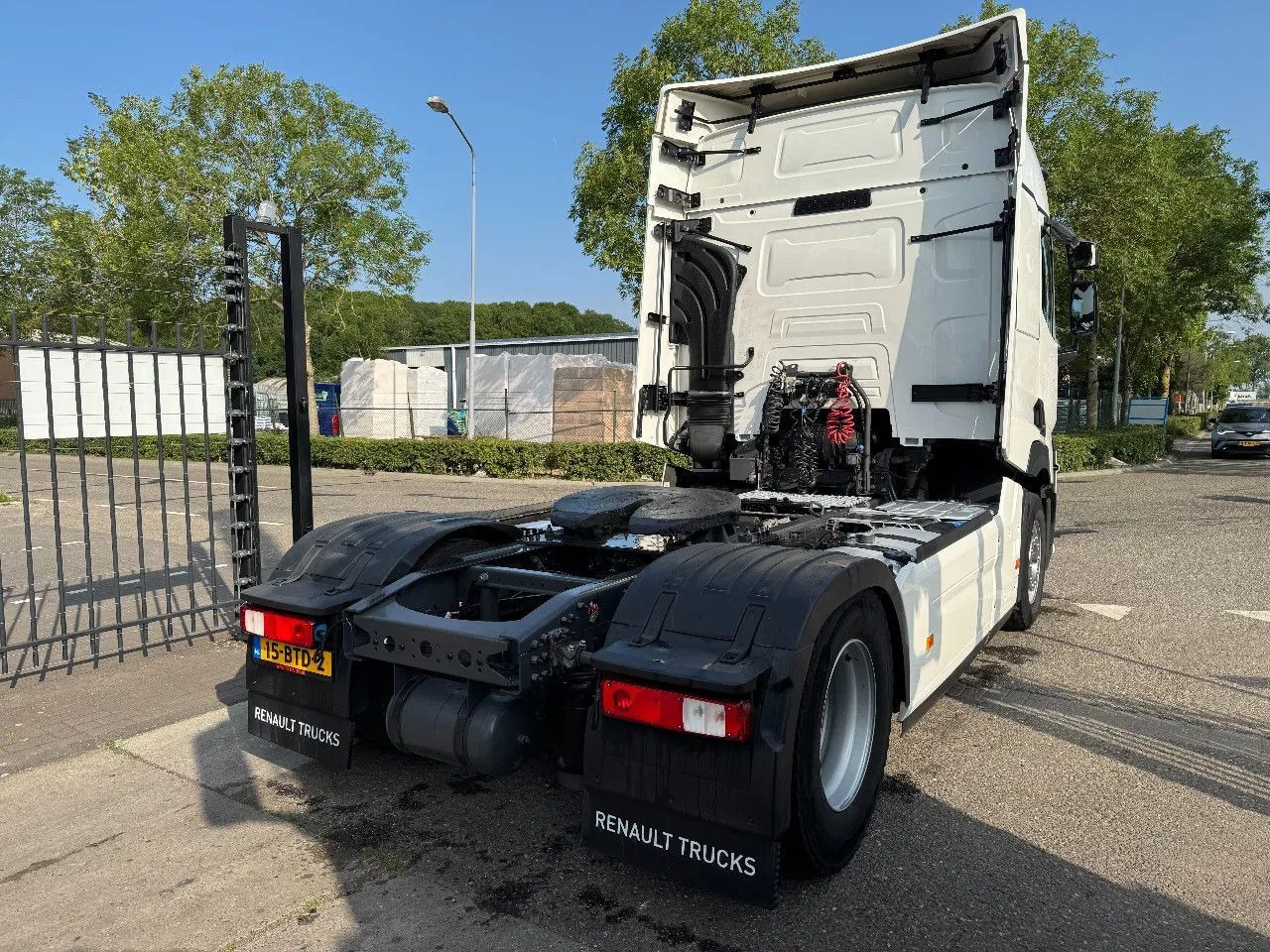 Renault T440 - 13-LITER ENGINE! - EURO 6 SKIRTS SPOILER - Çekici: fotoğraf 5 Renault T440 - 13-LITER ENGINE! - EURO 6 SKIRTS SPOILER - Çekici: fotoğraf 5