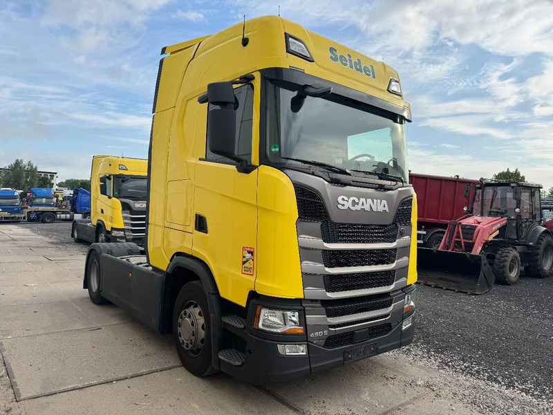 Scania S450 NGS 4X2 EURO 6 RETARDER SKIRTS SPOILERS 4 UNITS AVAILABLE - Çekici: fotoğraf 3 Scania S450 NGS 4X2 EURO 6 RETARDER SKIRTS SPOILERS 4 UNITS AVAILABLE - Çekici: fotoğraf 3