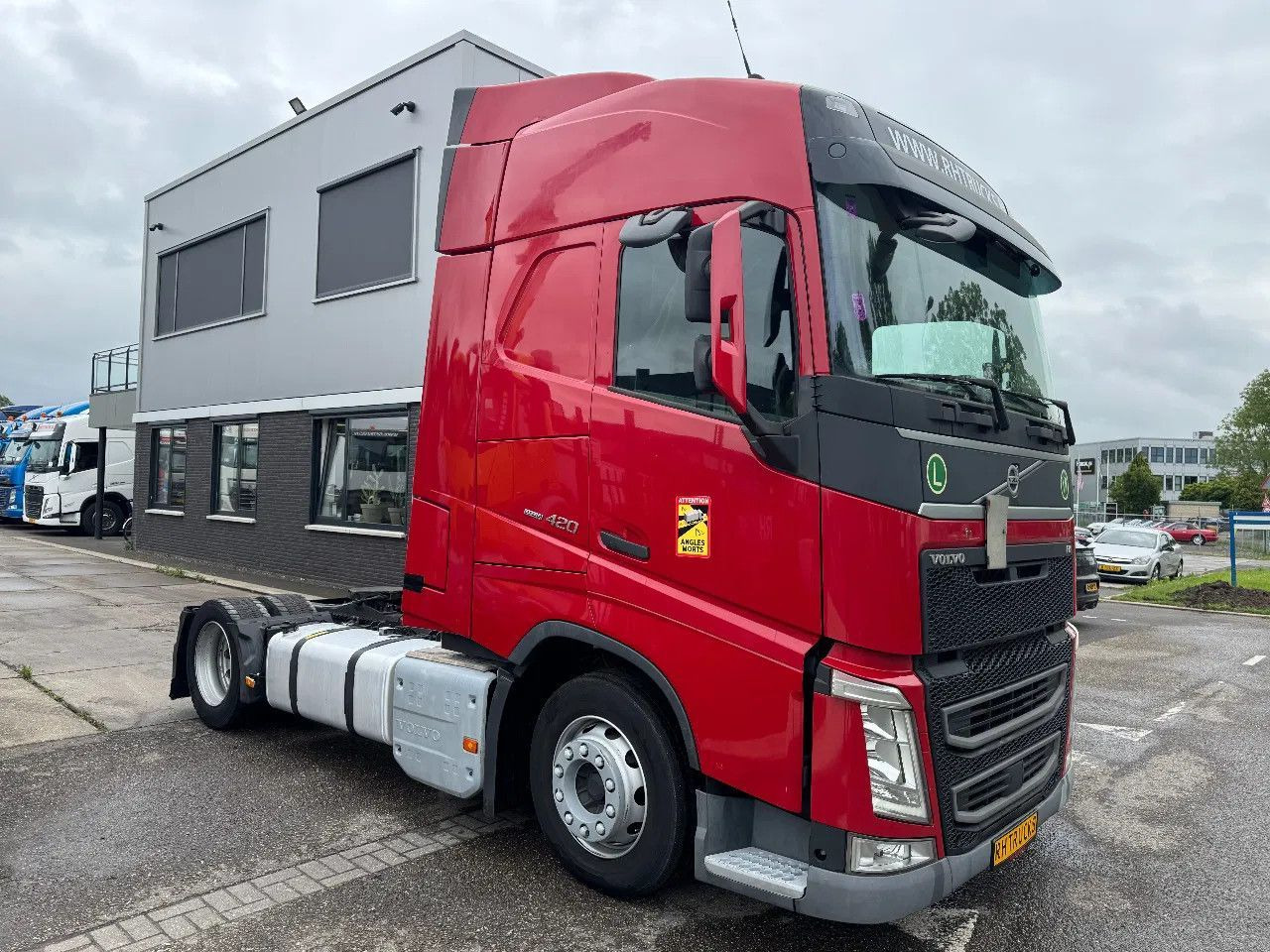 Volvo FH 420 4X2 - EURO 6 + LOW DECK - Çekici: fotoğraf 3 Volvo FH 420 4X2 - EURO 6 + LOW DECK - Çekici: fotoğraf 3