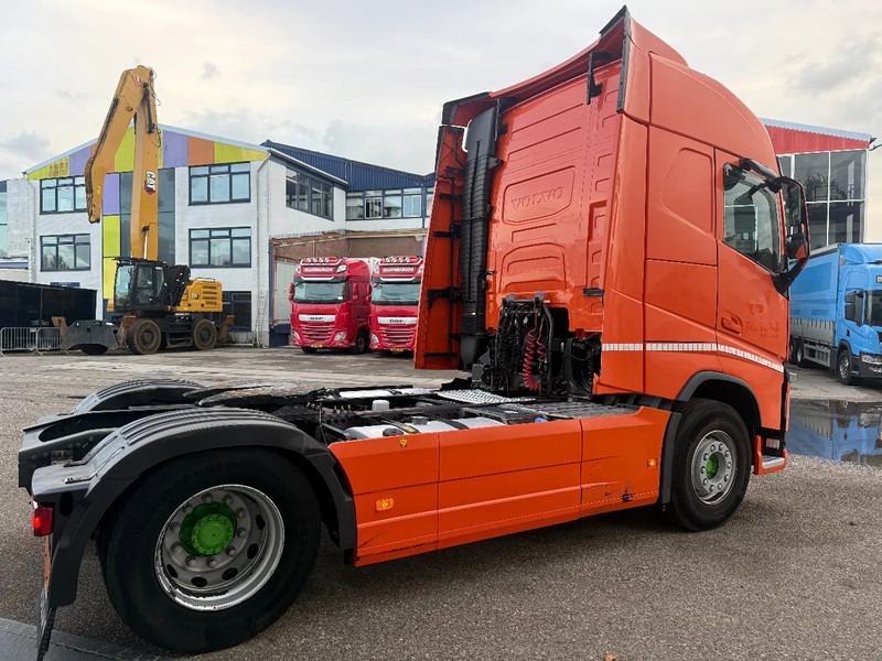 Volvo FH 460 4X2 EURO 6 + I-SHIFT + I-PARKCOOL - Çekici: fotoğraf 5 Volvo FH 460 4X2 EURO 6 + I-SHIFT + I-PARKCOOL - Çekici: fotoğraf 5