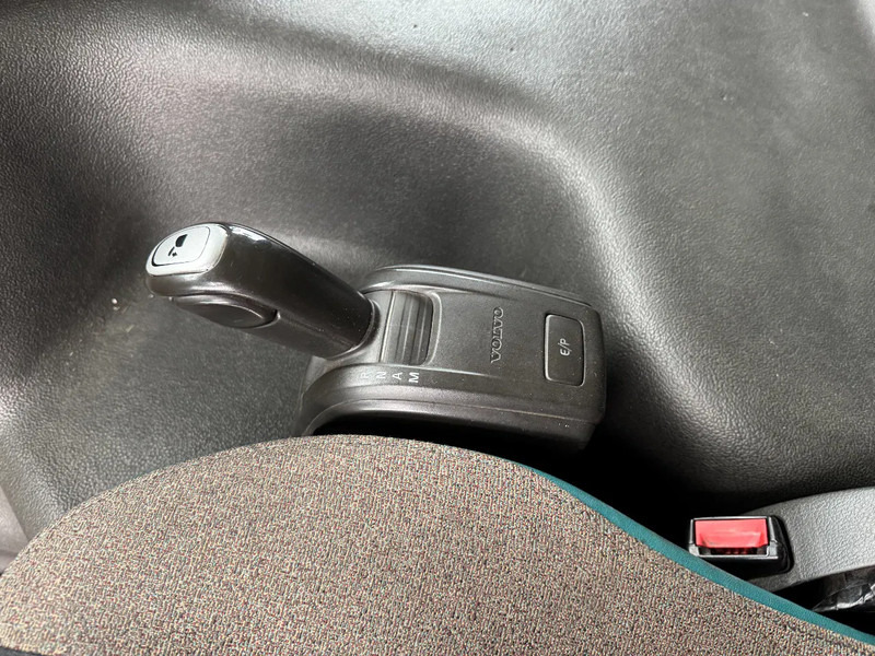 Çekici Volvo FM 370 4X2 EURO 6 SKIRTS SPOILERS I-SHIFT: fotoğraf 12