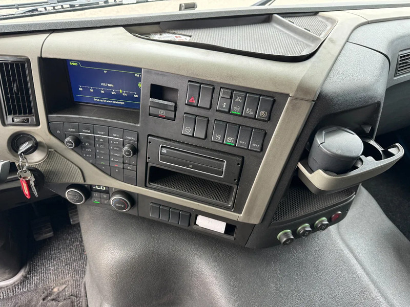 Çekici Volvo FM 370 4X2 EURO 6 SKIRTS SPOILERS I-SHIFT: fotoğraf 10