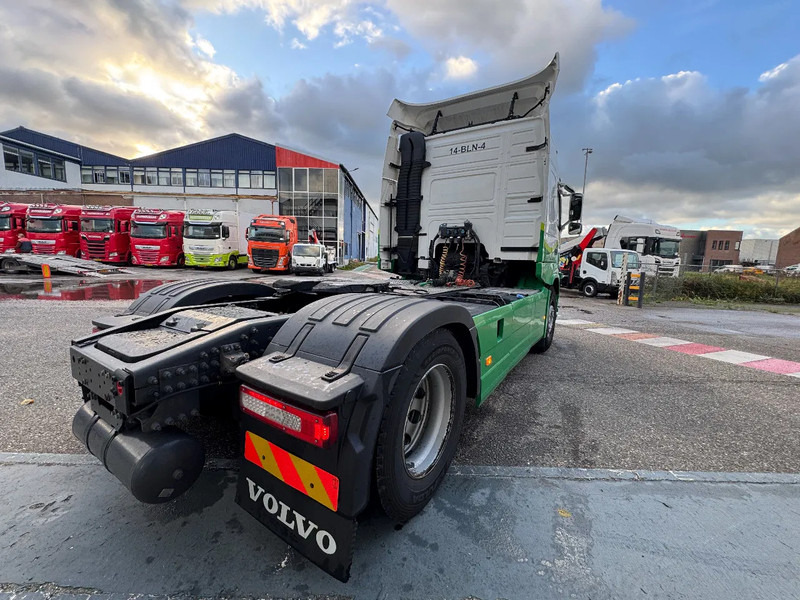 Volvo FM 420 4X2 EURO 6 SKIRTS AUTOMATIC - Çekici: fotoğraf 5 Volvo FM 420 4X2 EURO 6 SKIRTS AUTOMATIC - Çekici: fotoğraf 5