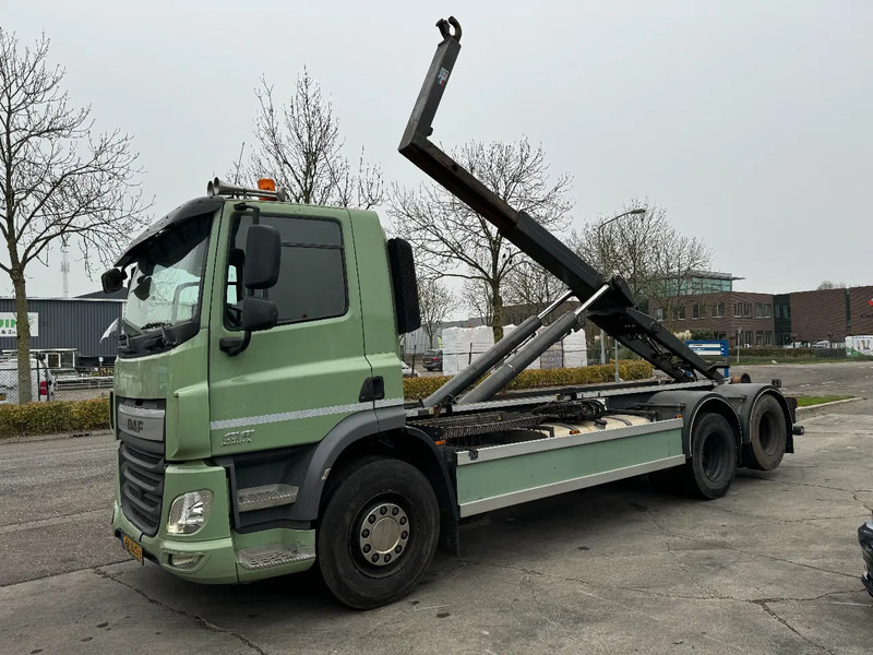 DAF CF 440 6X2 EURO 6 21T VDL HOOK - Kancalı yükleyici kamyon: fotoğraf 1 DAF CF 440 6X2 EURO 6 21T VDL HOOK - Kancalı yükleyici kamyon: fotoğraf 1