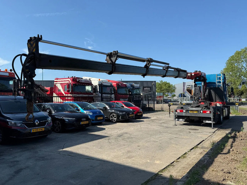 DAF CF 440 6X2 EURO 6 + HMF 3220-K5 REMOTE 5E & 6E FUNCTIE - Vinçli kamyon: fotoğraf 4 DAF CF 440 6X2 EURO 6 + HMF 3220-K5 REMOTE 5E & 6E FUNCTIE - Vinçli kamyon: fotoğraf 4