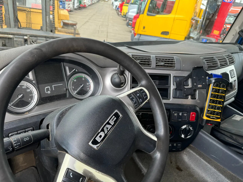 Kablo sistemli kamyon DAF CF 460 8X2 ONLY VISUAL DAMAGED // ENGINE IS RUNNING: fotoğraf 14