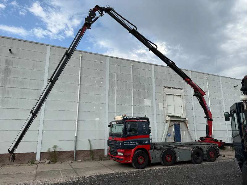 DAF CF 85.460 8X2 + YEAR 2016 HMF CRANE 2620-K4 + FLYJIB + WINCH + REMOTE - Vinçli kamyon: fotoğraf 4 DAF CF 85.460 8X2 + YEAR 2016 HMF CRANE 2620-K4 + FLYJIB + WINCH + REMOTE - Vinçli kamyon: fotoğraf 4