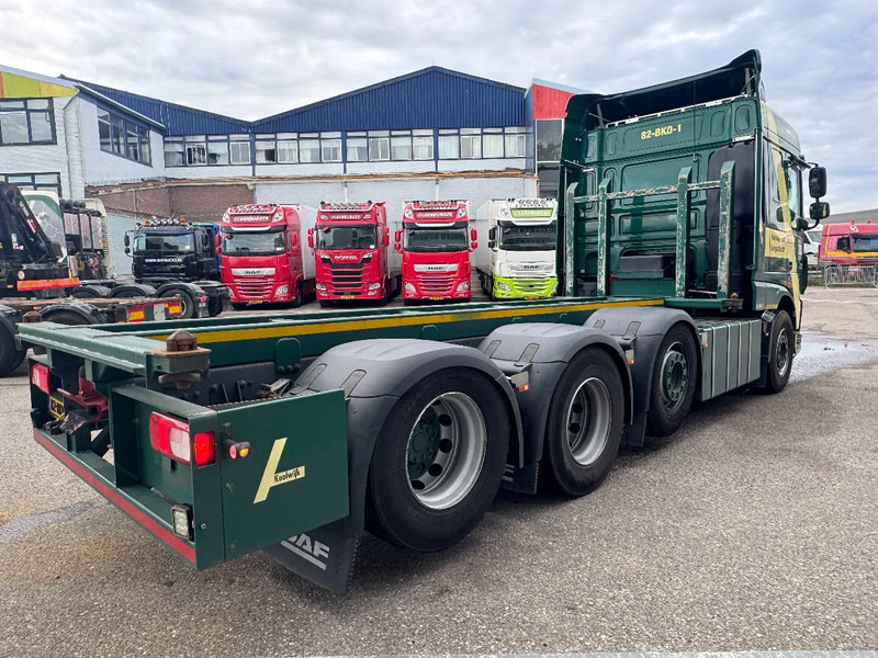 DAF XF 510 8X2 EURO 6 RETARDER TÜV TILL 08-2026 - Konteynır taşıyıcı/ Yedek karoser kamyon: fotoğraf 5 DAF XF 510 8X2 EURO 6 RETARDER TÜV TILL 08-2026 - Konteynır taşıyıcı/ Yedek karoser kamyon: fotoğraf 5
