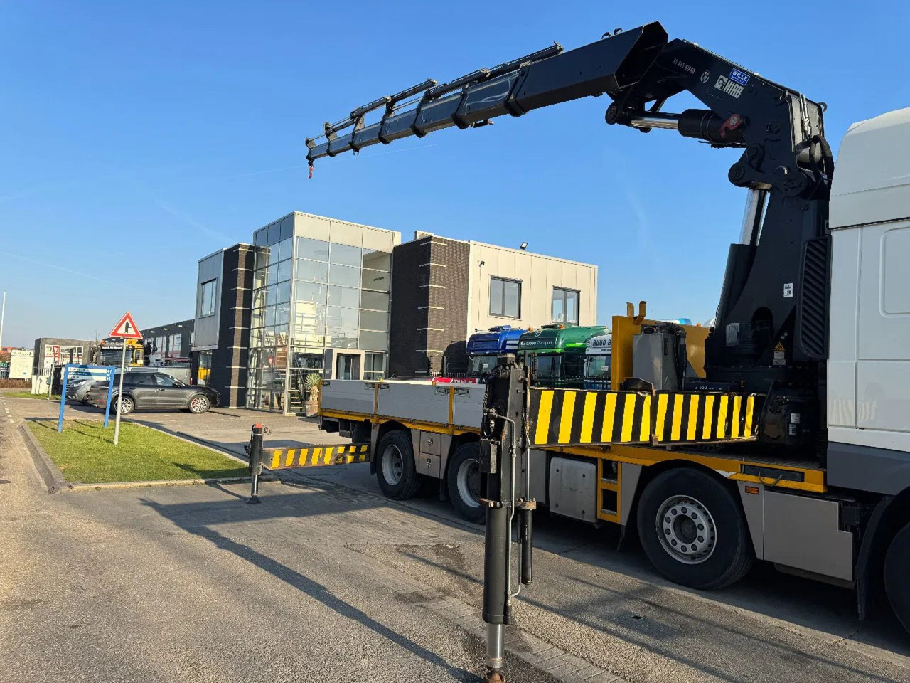 Ginaf X6 4243 CS 8X2 - EURO 6 + HIAB 855 EP-6 + REMOTE - Vinçli kamyon: fotoğraf 5 Ginaf X6 4243 CS 8X2 - EURO 6 + HIAB 855 EP-6 + REMOTE - Vinçli kamyon: fotoğraf 5