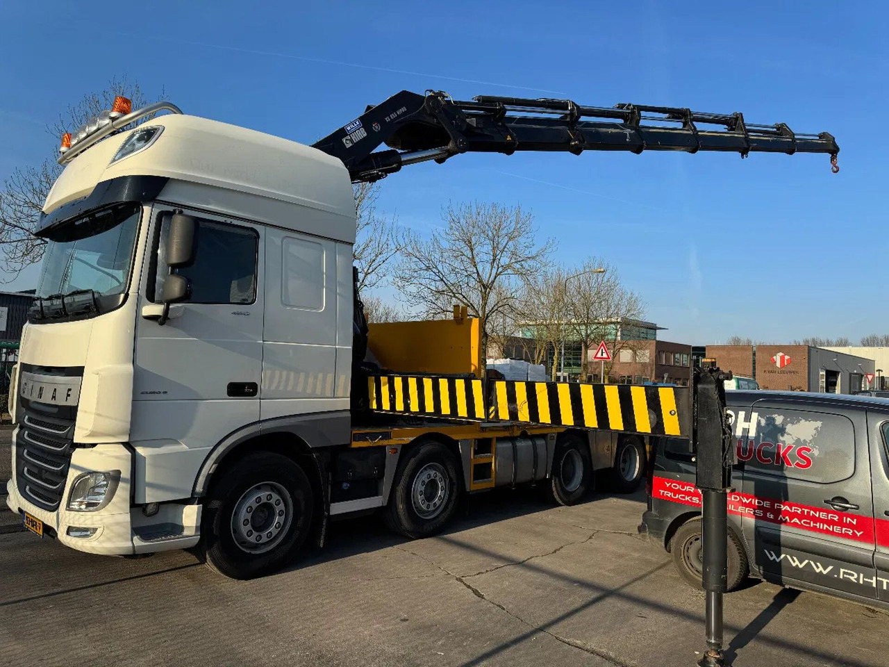 Ginaf X6 4243 CS 8X2 - EURO 6 + HIAB 855 EP-6 + REMOTE - Vinçli kamyon: fotoğraf 1 Ginaf X6 4243 CS 8X2 - EURO 6 + HIAB 855 EP-6 + REMOTE - Vinçli kamyon: fotoğraf 1