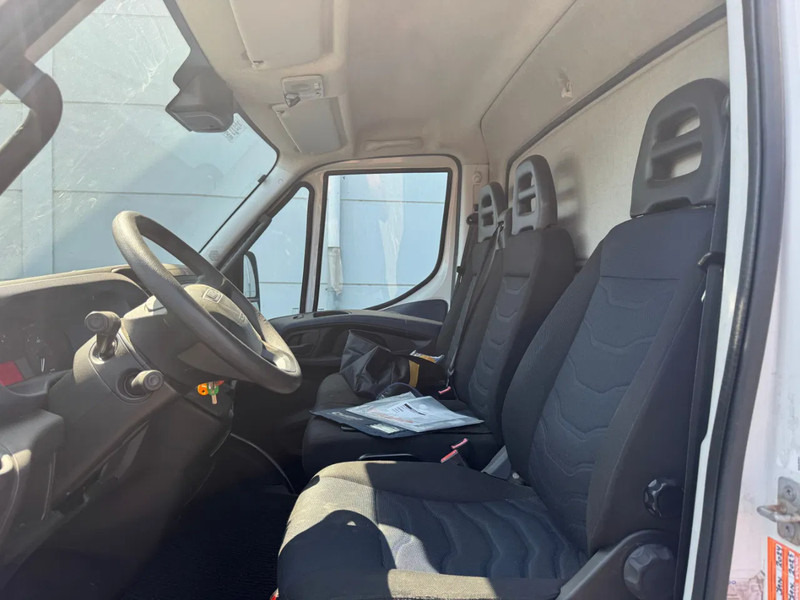 Refrijeratör kamyon Iveco Daily 70 180pk 4X2 EURO 6 CARRIER COOLER DHOLLANDIA LIFT: fotoğraf 15