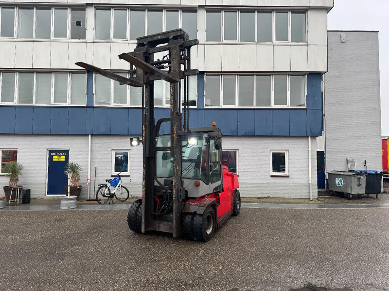 Kalmar DCF 80-9 8000 KG 2 STAGE MAST FORK POSITIONER DIESEL - Dizel forklift: fotoğraf 2 Kalmar DCF 80-9 8000 KG 2 STAGE MAST FORK POSITIONER DIESEL - Dizel forklift: fotoğraf 2