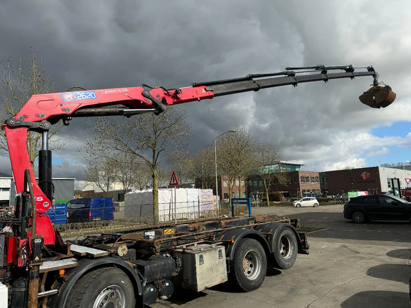MAN TGA 35.440 8X2 - EURO 4 + HMF 2620K-RC 2018! + REMOTE + HYDRAUTO CABLE LIFT + LIFTING AXLE - Kablo sistemli kamyon, Vinçli kamyon: fotoğraf 5 MAN TGA 35.440 8X2 - EURO 4 + HMF 2620K-RC 2018! + REMOTE + HYDRAUTO CABLE LIFT + LIFTING AXLE - Kablo sistemli kamyon, Vinçli kamyon: fotoğraf 5