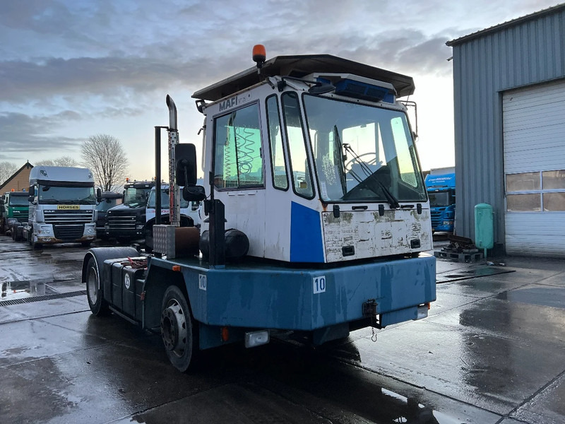 Mafi MT25T131C 4X2 *GEARBOX DON'T GO IN REVERSE* MT25T131C - Terminal çekiciler: fotoğraf 3 Mafi MT25T131C 4X2 *GEARBOX DON'T GO IN REVERSE* MT25T131C - Terminal çekiciler: fotoğraf 3