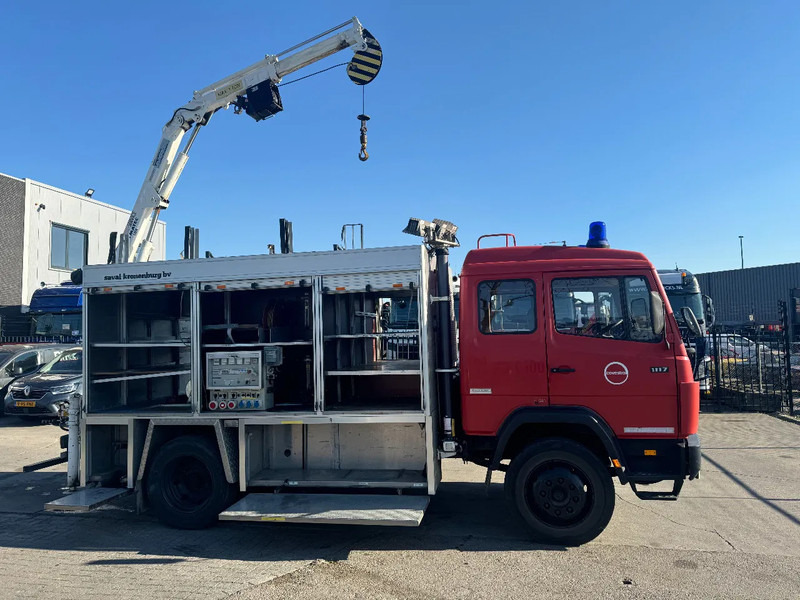 Mercedes-Benz 1117 4X2 FIRE TRUCK HIAB 050A ONLY 105787 KM - İtfaiye aracı: fotoğraf 3 Mercedes-Benz 1117 4X2 FIRE TRUCK HIAB 050A ONLY 105787 KM - İtfaiye aracı: fotoğraf 3