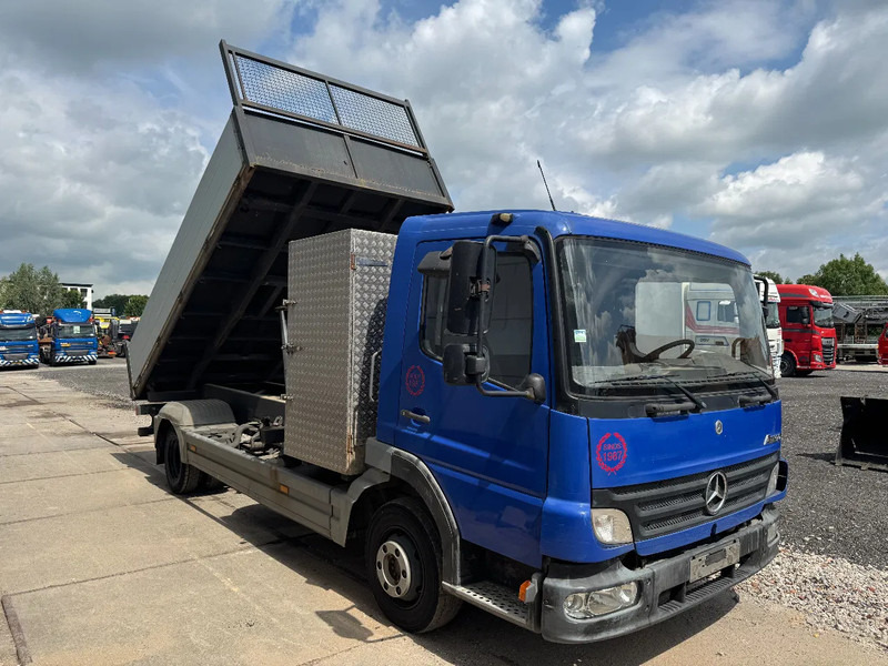 Mercedes-Benz Atego 815 4X2 3 WAY KIPPER FULL STEEL MANUAL GEAR - Damperli kamyon: fotoğraf 2 Mercedes-Benz Atego 815 4X2 3 WAY KIPPER FULL STEEL MANUAL GEAR - Damperli kamyon: fotoğraf 2